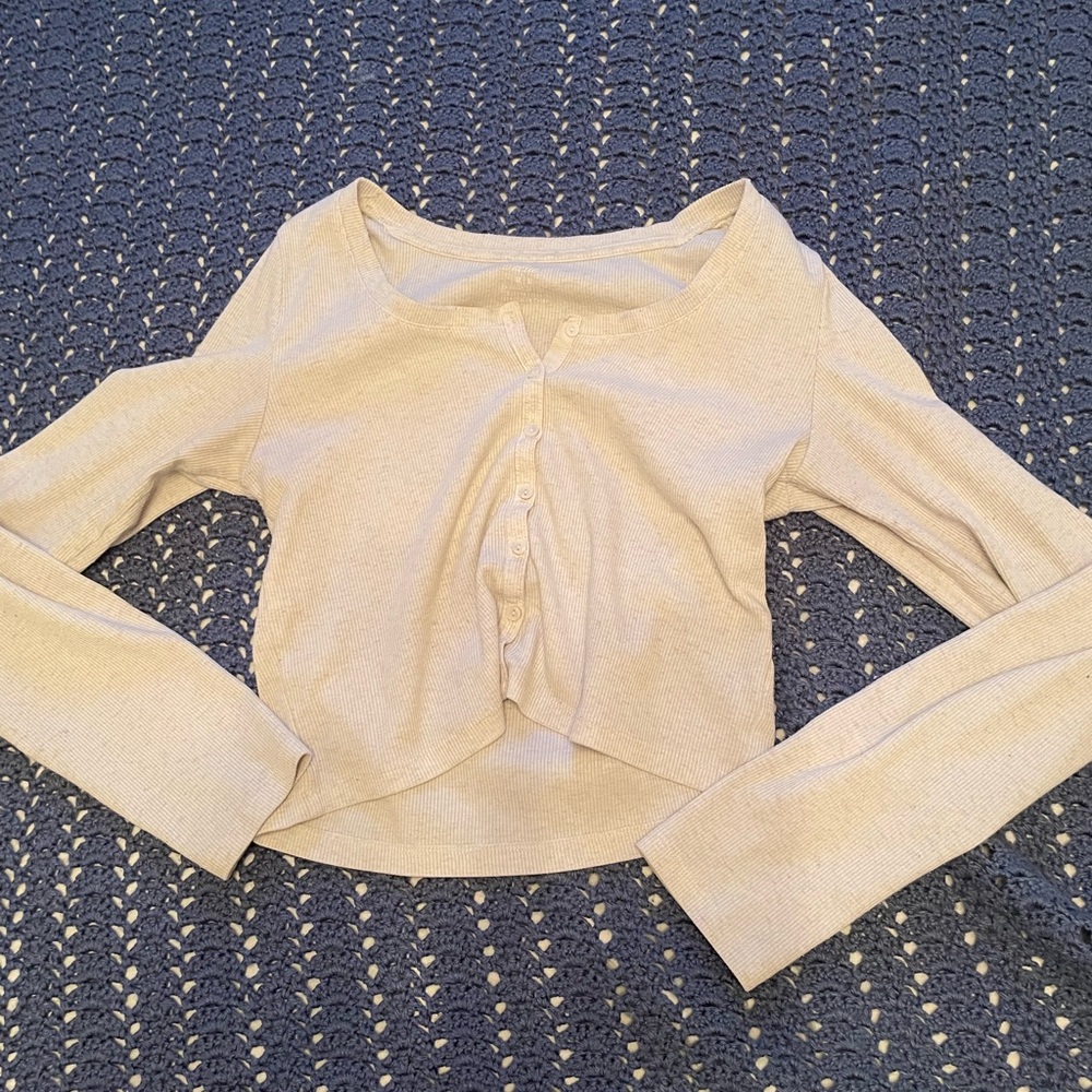 Aerie Cream Long Sleeve Button-Up Top Cotton blend oversized medium